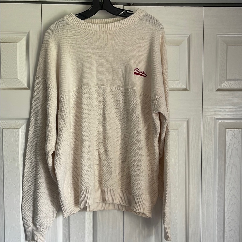 Alaska vintage knitted oversized cream off white sweater